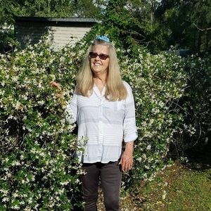 Meet your Posher, Thelma